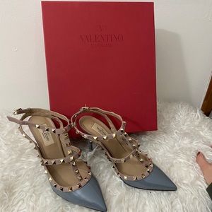 valentino rockstud 39